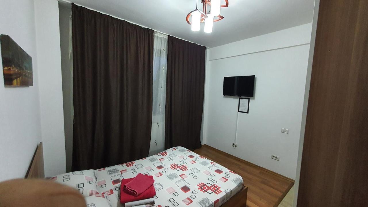 Pensiune Fundeni- Dragonul Rosu Bukarest Kültér fotó